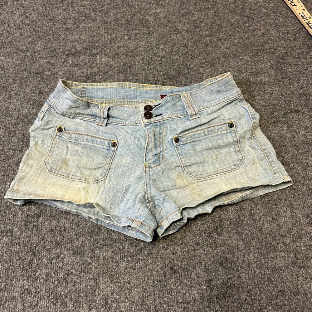 Bongo Shorts Womens Size 5 Blue Denim Low Rise Y2K Cargo Light Wash Stained